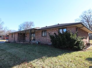 1025 Dorsey St, Beatrice, NE 68310