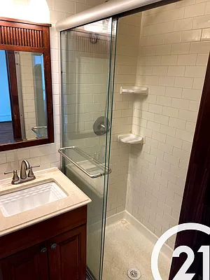 Rented by Century 21 Unique Realty | media 9