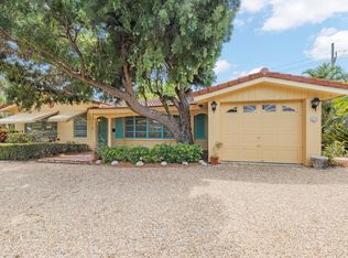 1 SW 8th Ter, Boca Raton, FL 33486