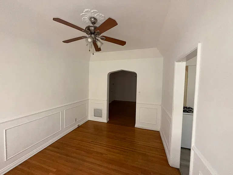 352 S Cloverdale Ave #352 — Photo 9