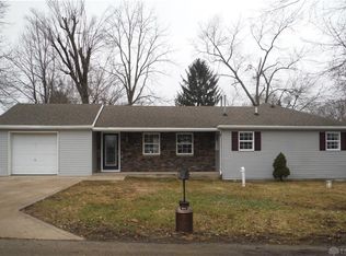 230 Grove Rd, Medway, OH 45341