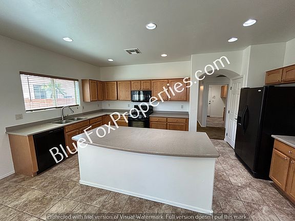 3rd image of 2705 E Scenic Overlook Pl