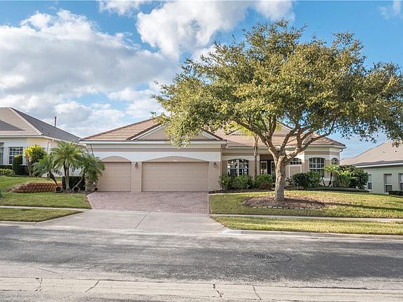 2nd image of 2824 Highland View Cir