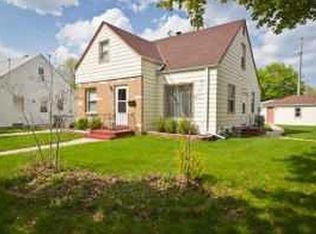 1328 E Tripoli Ave, Milwaukee, WI 53207