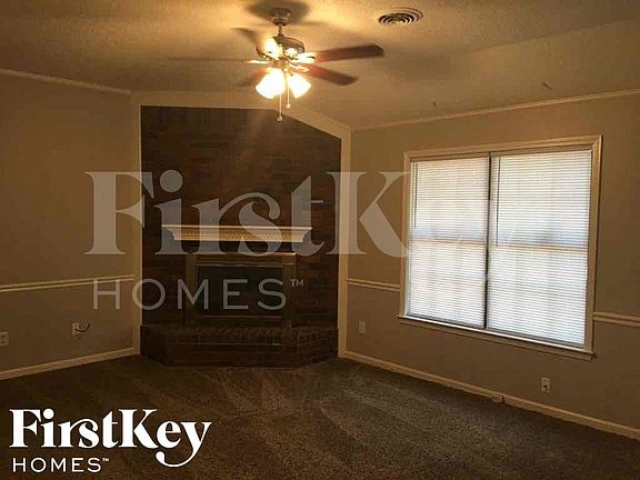 2nd image of 6410 Fawn Hollow Cir N