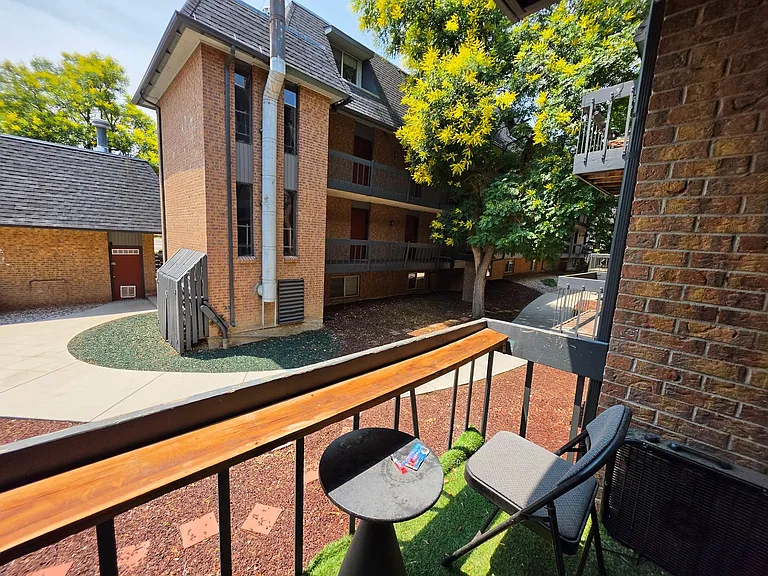 1065 University Ave #115 — Photo 9