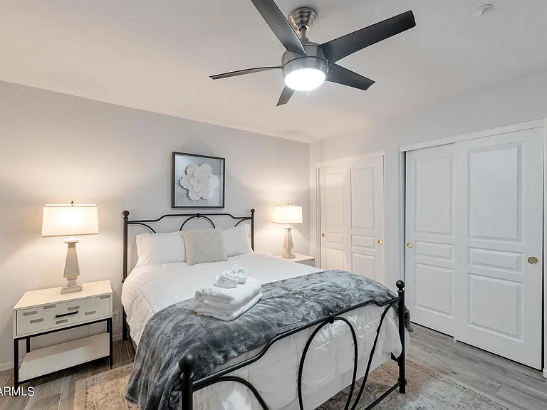 15550 N Frank Lloyd Wright Blvd #1085 — Photo 15