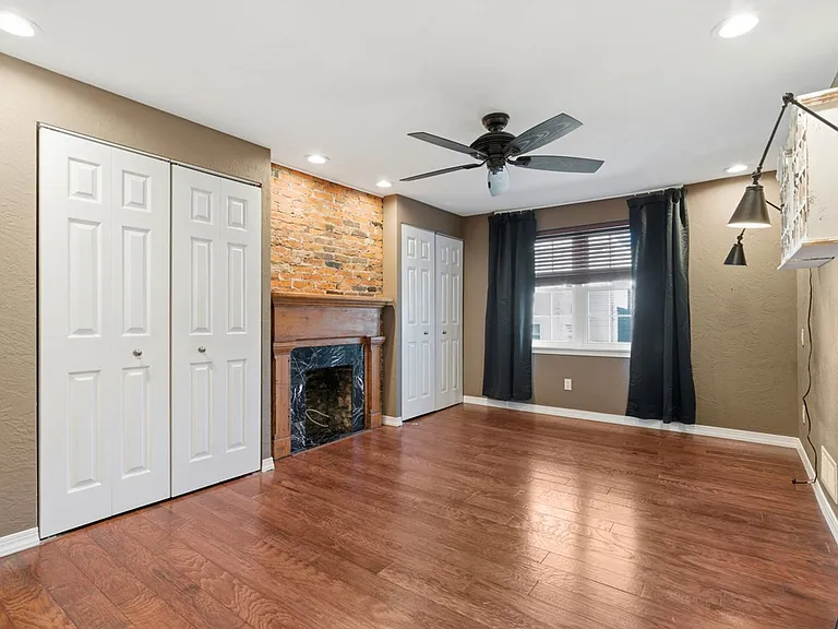 3220 Mary St — Photo 22