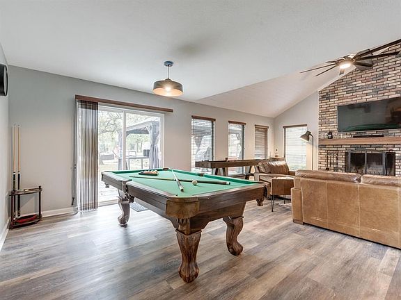 4th image of 1132 Melody Ln
