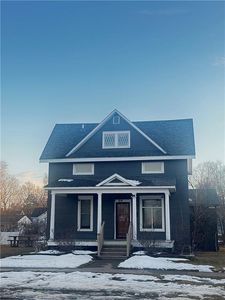 827 Broadway Street, Eau Claire, WI, 54703