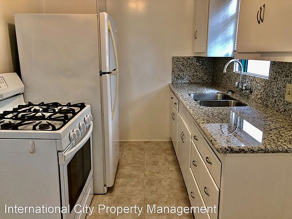 3rd image of 387 Mira Mar Ave #389