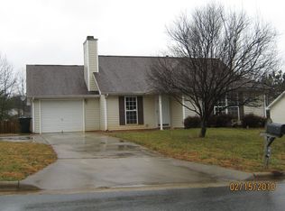 557 Orchard Ridge Ln, Greensboro, NC 27455