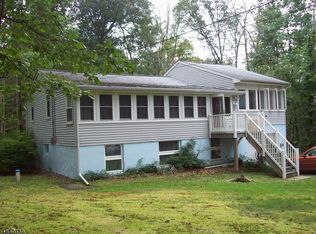 1031 Stillwater Rd, Newton, NJ 07860