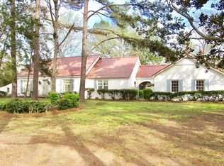 1634 S Main St, Blakely, GA 39823