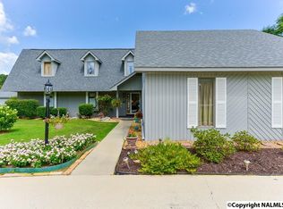 4424 W Pleasant Acres Dr, Decatur, AL 35603