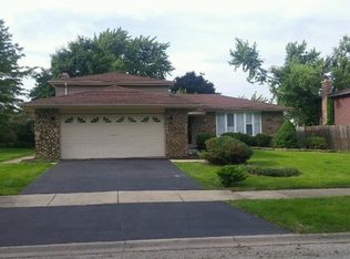 6252 Fox Run Ln, Matteson, IL 60443