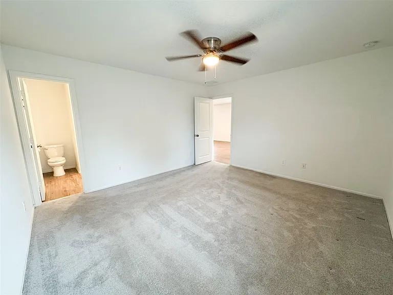 1411 Las Cuevas Dr — Photo 12