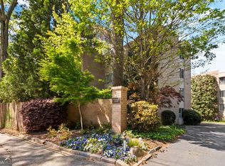 2734 Peachtree Rd NW APT A201, Atlanta, GA 30305