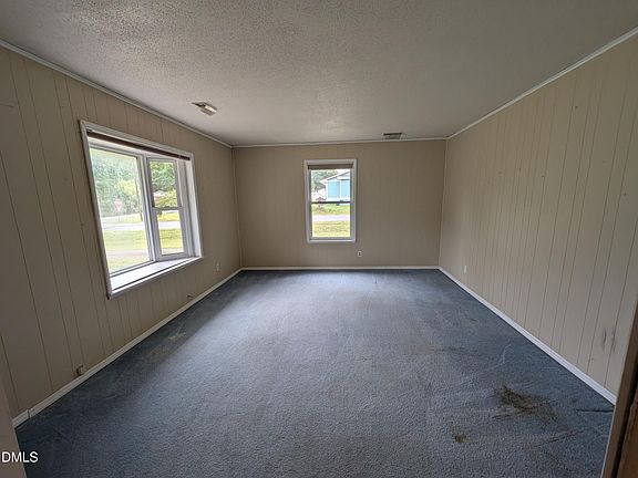4th image of 3822 Alameda St
