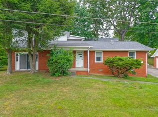 64 Oaklawn Dr, Corbin, KY 40701