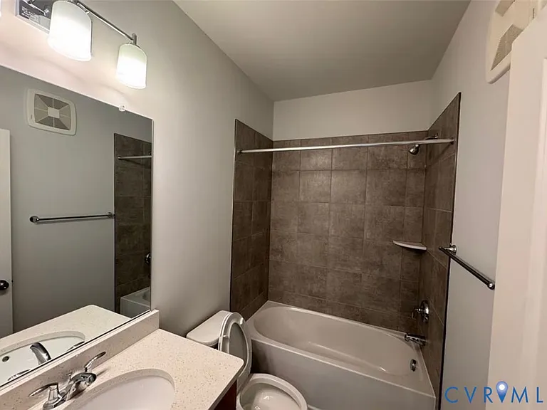 9252 Magellan Pkwy — Photo 13