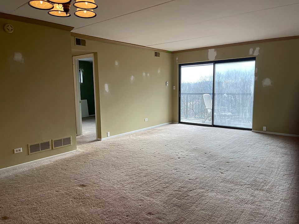 1st image of 6050 Lake Bluff Dr Unit 701