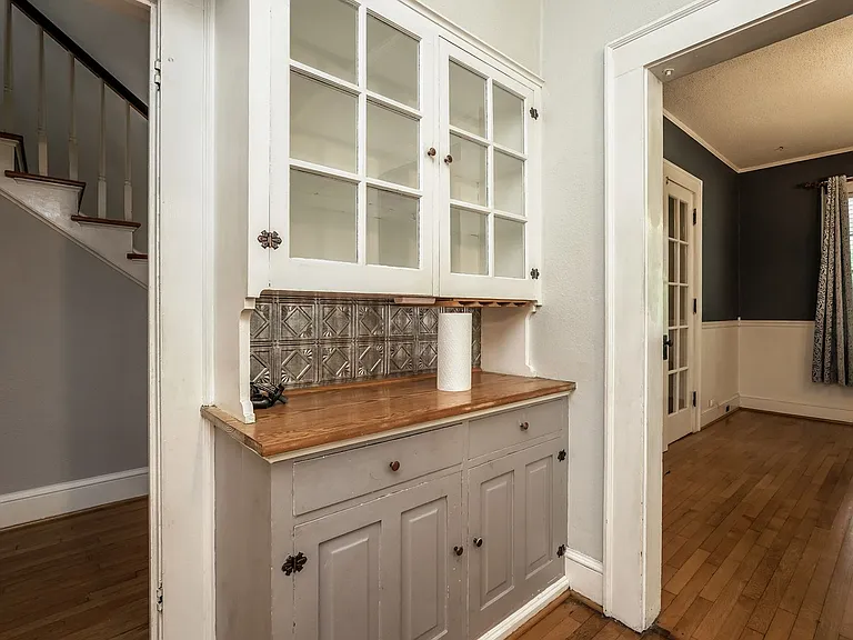 340 W End Blvd — Photo 10