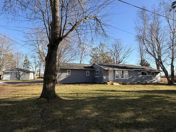 5668 N Hope Rd, Hope, MI 48628