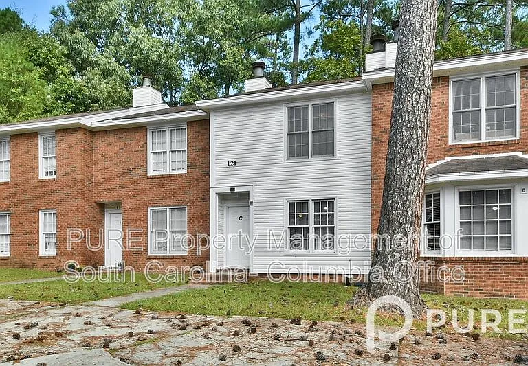 121 Manorwood Ct #C — Photo 2