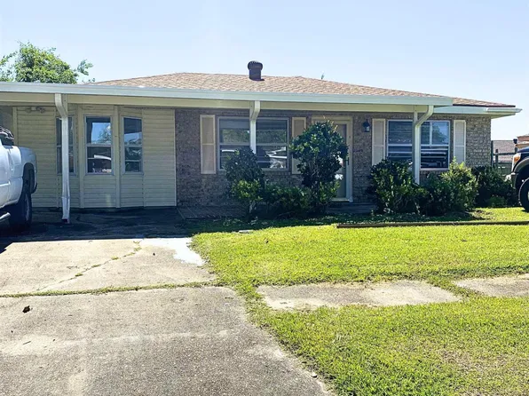 5 Kingsridge Loop, Houma, LA 70363