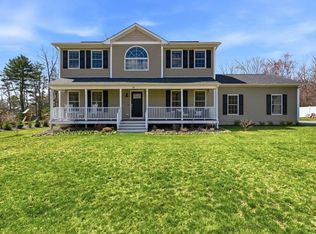50 Greenbrier Cir, Richmond, RI 02892
