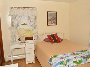 33 Greene Ln, Narragansett, RI 02882
