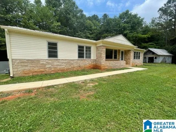 924 Brecon Access Rd, Talladega, AL 35160