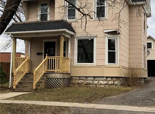6 Wood St, Auburn, NY 13021