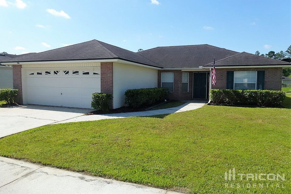 1st image of 3875 Hideaway Ln