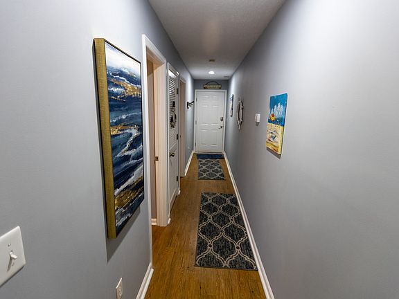 5th image of 4266 Pinehurst Cir Unit T5
