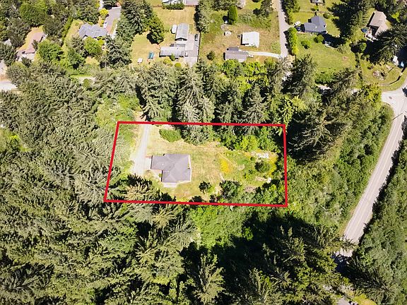 2nd image of 1511 Blackwell Ln