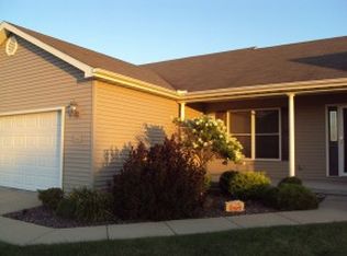 98 Meadow Rose Ct, Mt Zion, IL