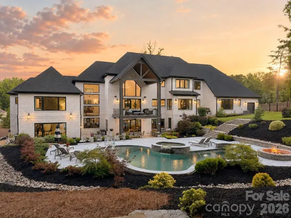 4064 Poplar Ridge Dr, Fort Mill, SC 29715