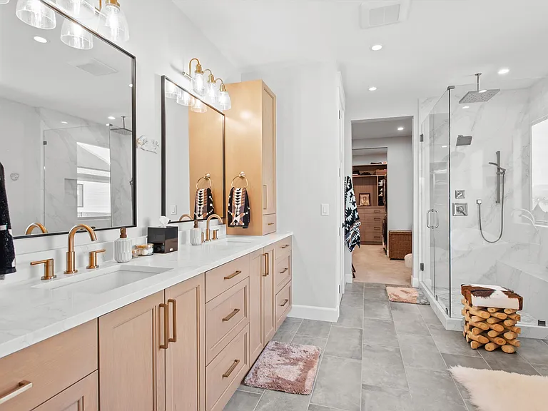 110 Bowles Dr — Photo 12