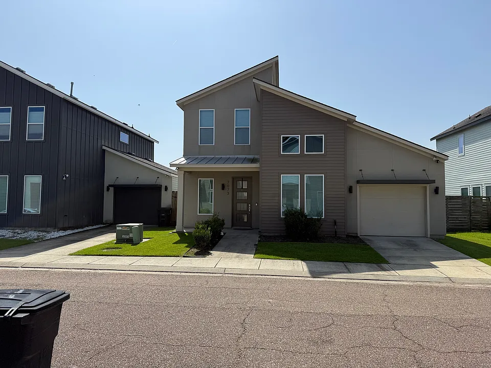 7073 Kodiak Dr