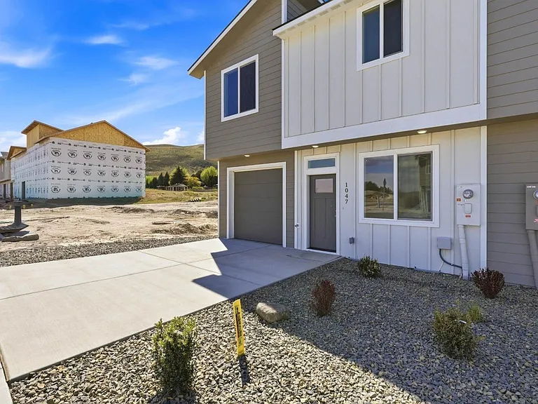 The Ridge Townhomes — Photo 11