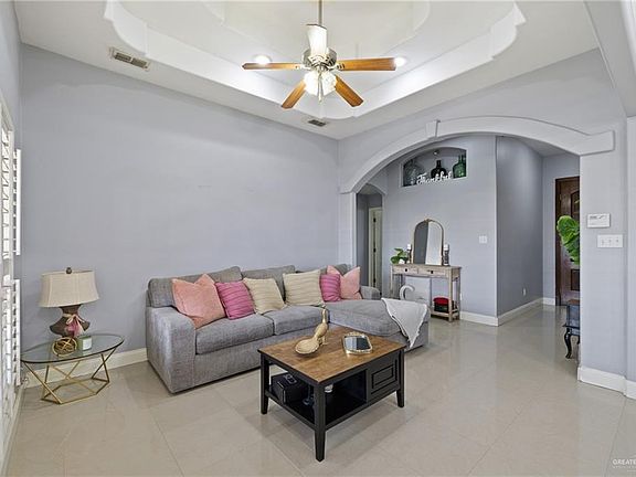 5th image of 3223 Campanario Cir