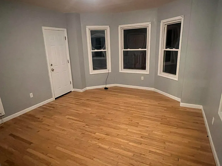 157 Crapo St #3 — Photo 6