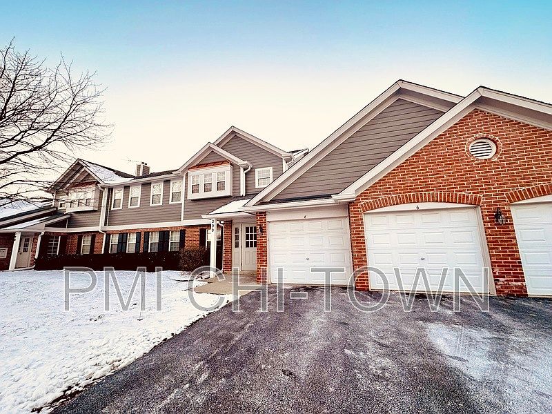 1st image of 200 Columbia Ct Unit 7