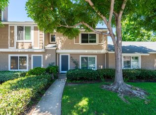 23 Alderwood #5, Irvine, CA 92604