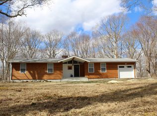 20 Eagle Ridge Dr, Gales Ferry, CT 06335