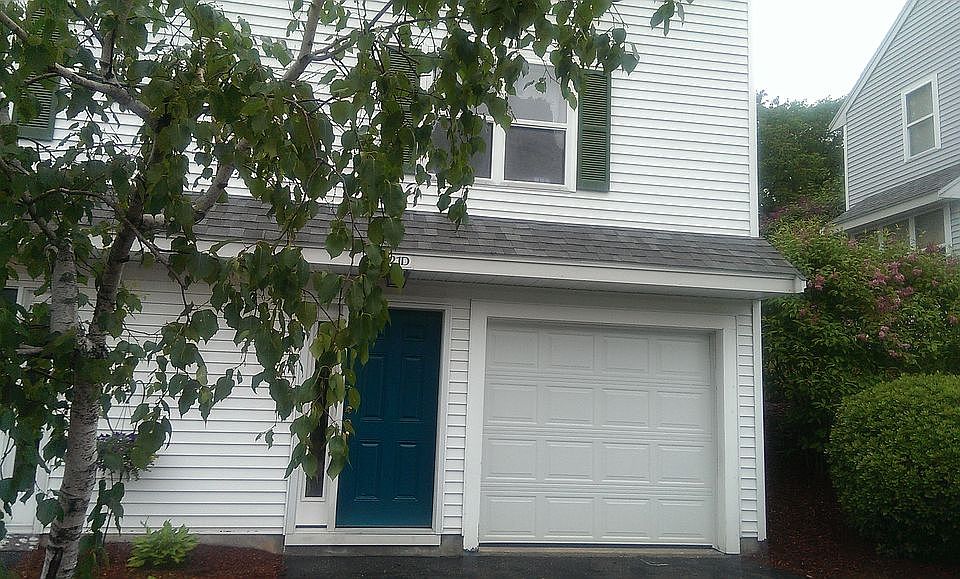 1st image of 21 W Hill Dr