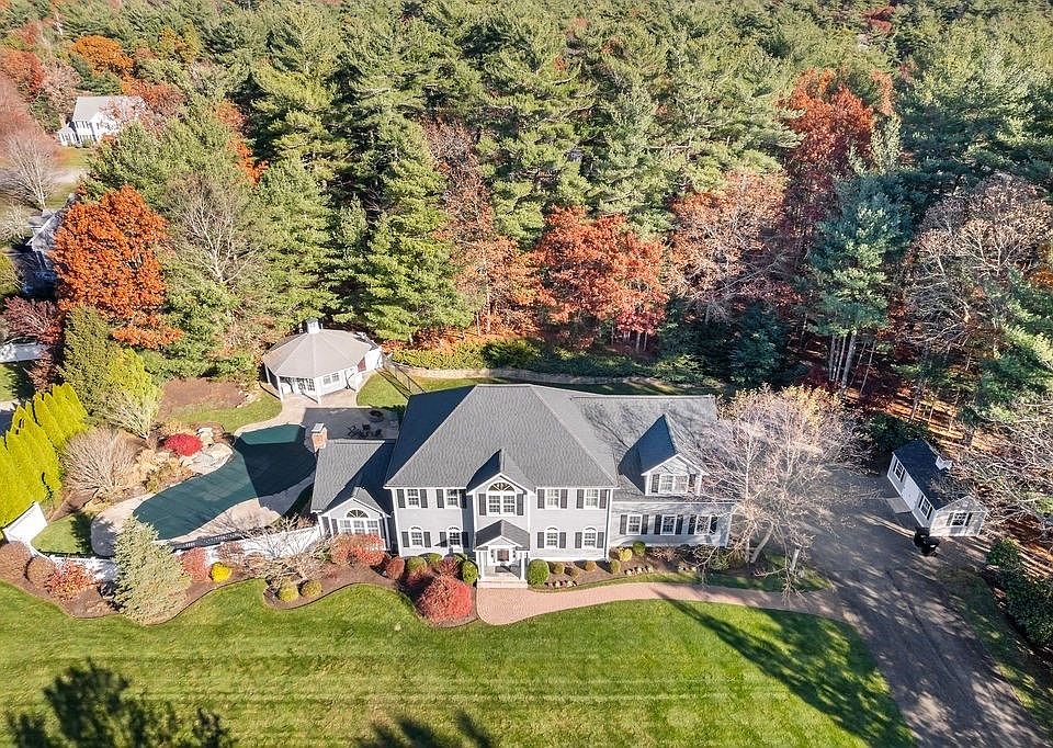 1st image of 12 Meeting House Rd