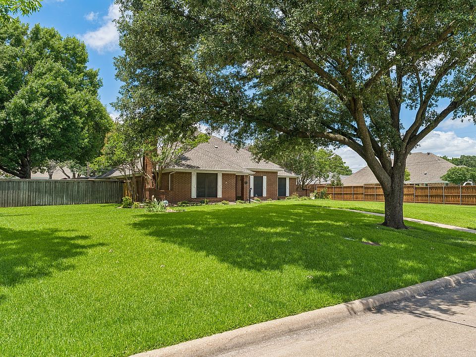 1st image of 213 Mesa Dr